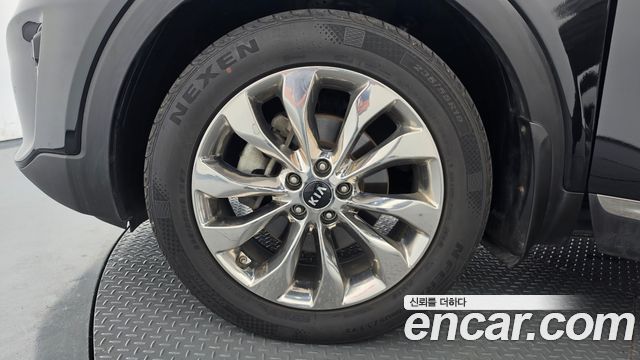 Kia Sorento 2018 — photo 5