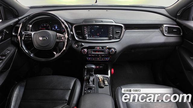 Kia Sorento 2018 — photo 10