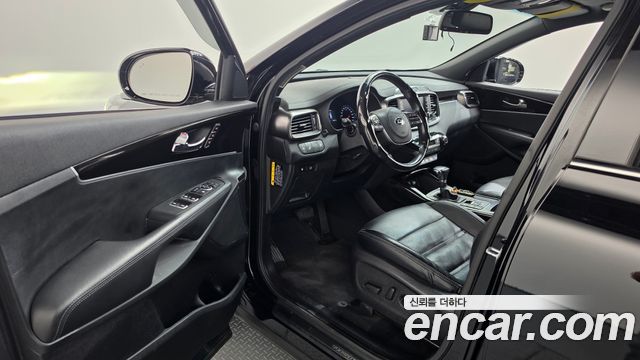 Kia Sorento 2018 — photo 13