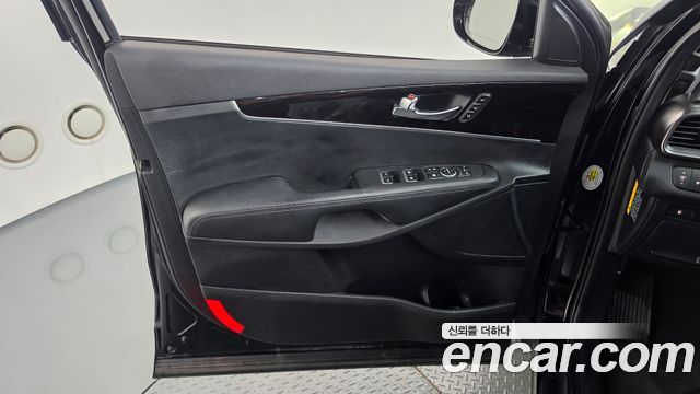 Kia Sorento 2018 — photo 14