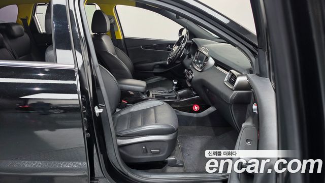 Kia Sorento 2018 — photo 16