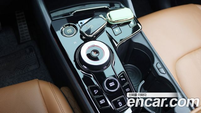 Kia Sportage 2023 — photo 7