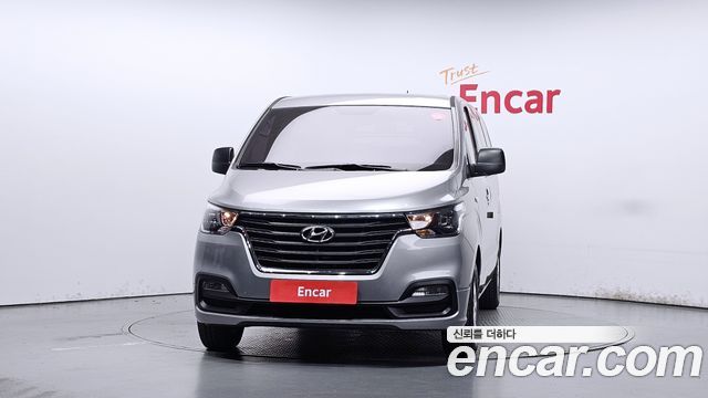 Hyundai Starex 2019 — photo 3