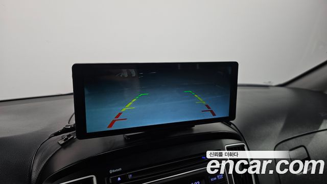 Hyundai Starex 2019 — photo 17