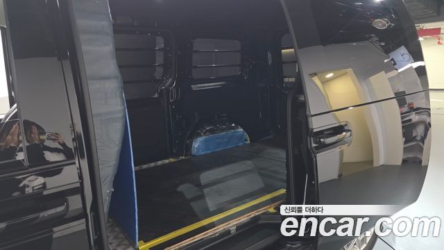 Hyundai Staria 2022 — photo 17