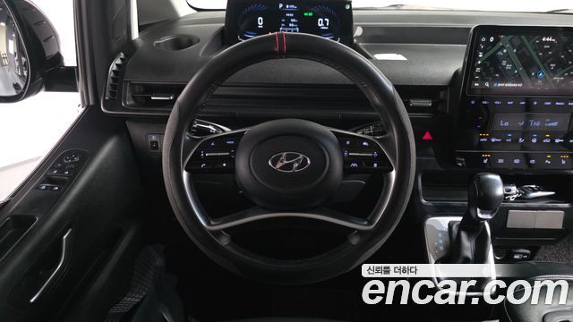 Hyundai Staria 2022 — photo 19