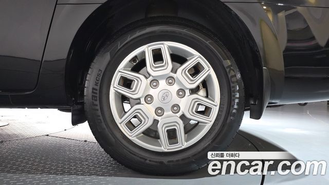 Hyundai Staria 2022 — photo 7