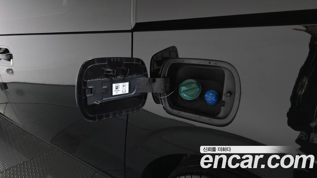 Hyundai Staria 2022 — photo 28