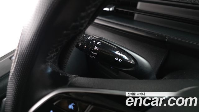 Hyundai Staria 2022 — photo 30