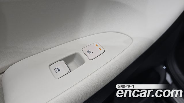 Hyundai Grandeur 2023 — photo 27