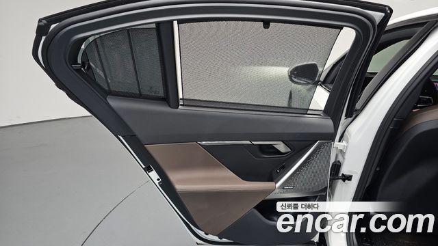 BMW i5 2025 — photo 15