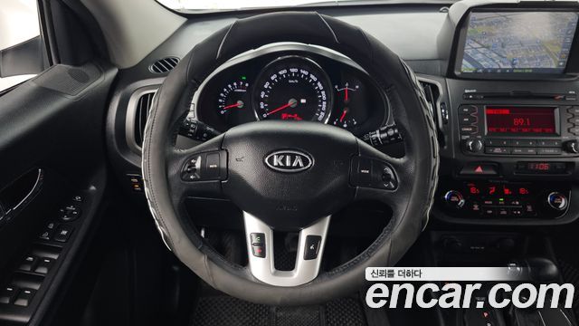 Kia Sportage 2011 — photo 13