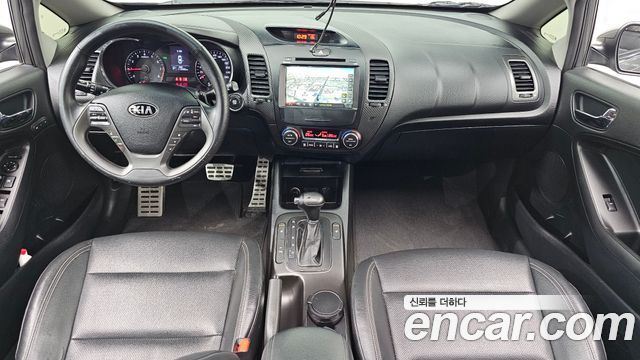 Kia K3 2013 — photo 7
