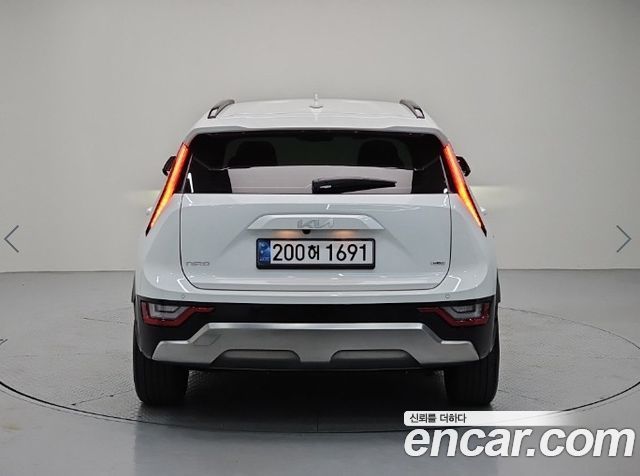 Kia Niro 2024 — photo 3