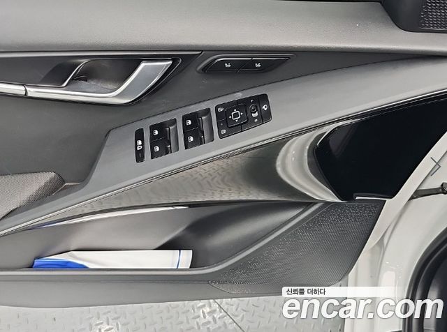 Kia Niro 2024 — photo 16