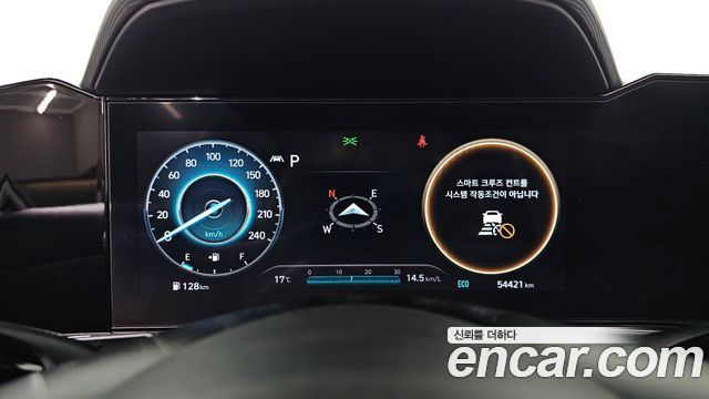 Hyundai AVANTE 2022 — photo 8