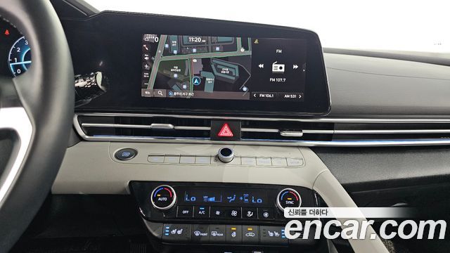 Hyundai AVANTE 2022 — photo 14