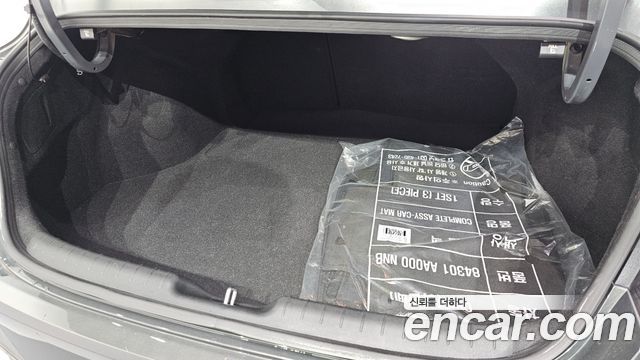 Hyundai AVANTE 2022 — photo 20