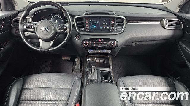 Kia Sorento 2015 — photo 10
