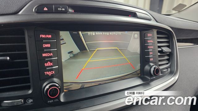 Kia Sorento 2015 — photo 21