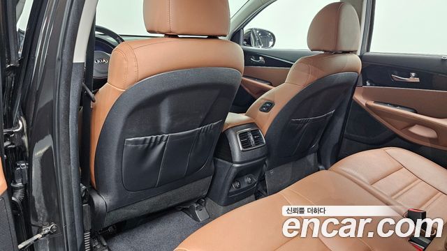 Kia Sorento 2020 — photo 28