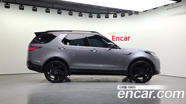 Land Rover Discovery 2026 — photo 5