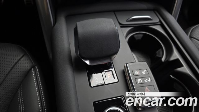 Land Rover Discovery 2026 — photo 13