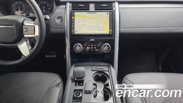 Land Rover Discovery 2026 — photo 14