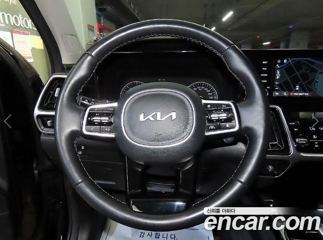 Kia Sorento 2023 — photo 8