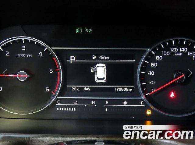 Kia Sorento 2023 — photo 9