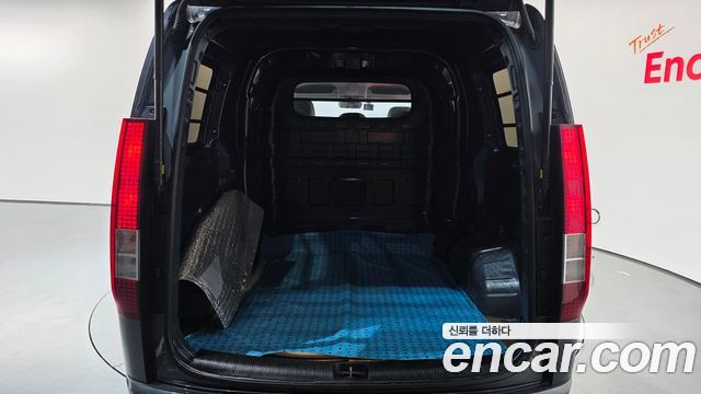 Hyundai Staria 2022 — photo 23