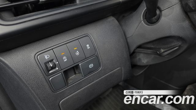 Hyundai Staria 2022 — photo 26