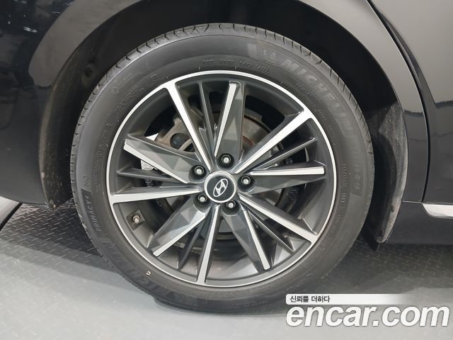 Hyundai Grandeur 2022 — photo 5
