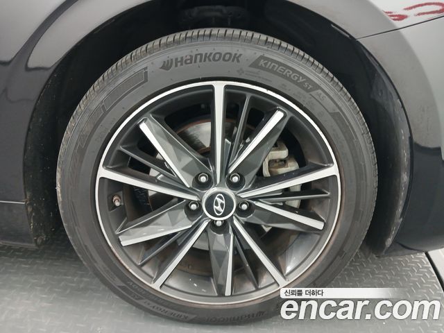 Hyundai Grandeur 2022 — photo 7