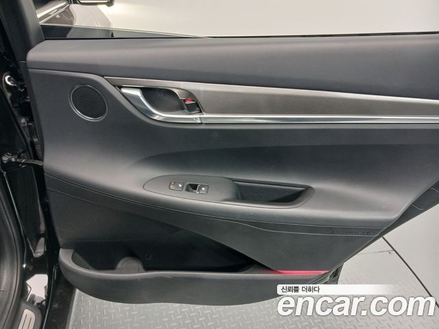 Hyundai Grandeur 2022 — photo 14
