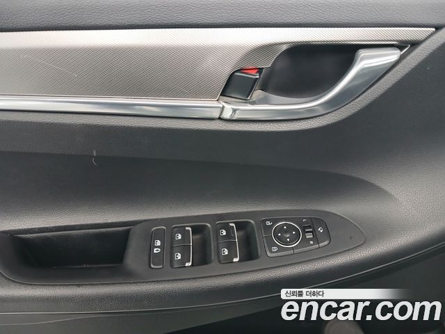 Hyundai Grandeur 2022 — photo 28