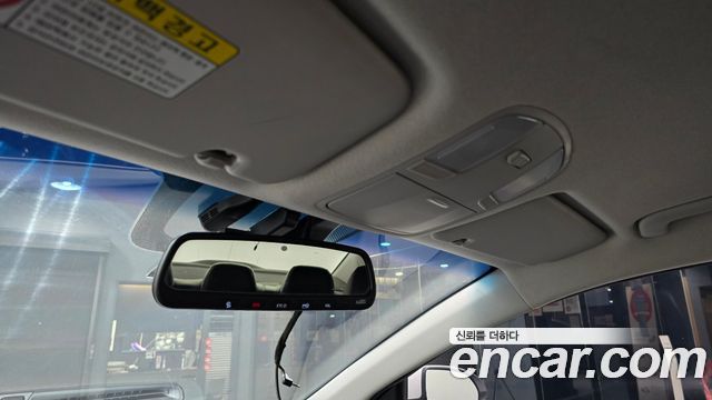 Hyundai AVANTE 2020 — photo 22