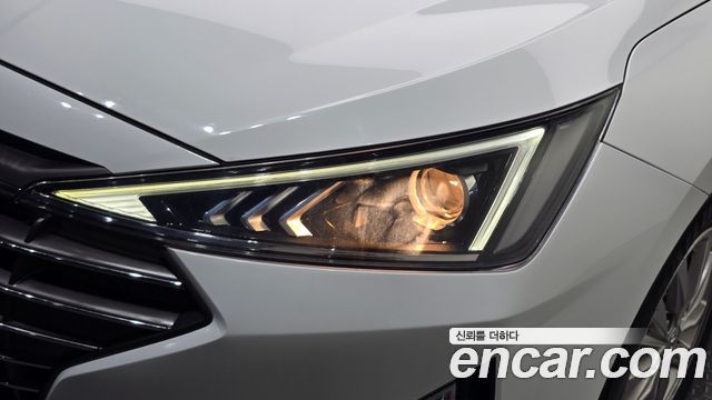 Hyundai AVANTE 2020 — photo 8