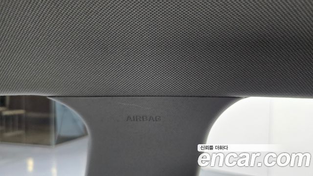 Hyundai AVANTE 2020 — photo 28