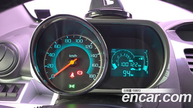 Chevrolet Korea Spark 2014 — photo 8
