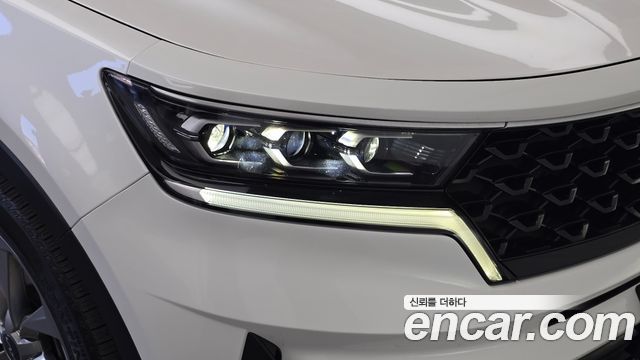 Kia Sorento 2023 — photo 8