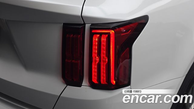 Kia Sorento 2023 — photo 9