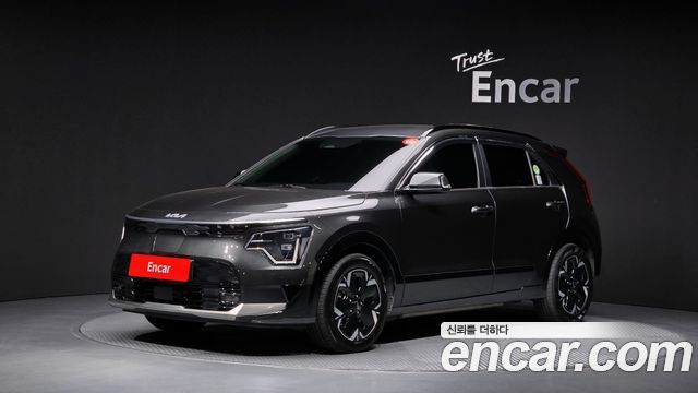 Kia Niro 2024 — photo 1