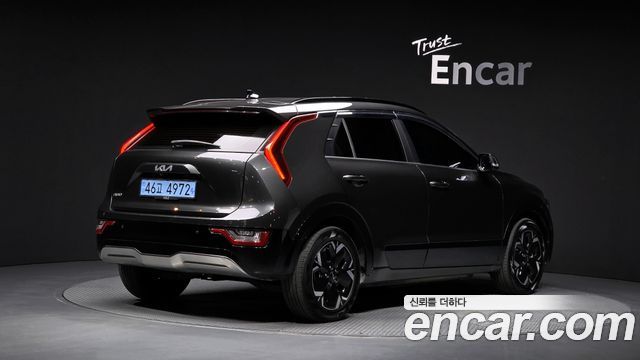Kia Niro 2024 — photo 2