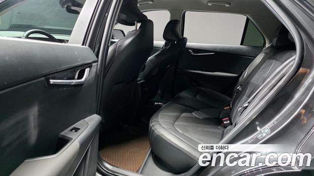 Kia Niro 2024 — photo 12