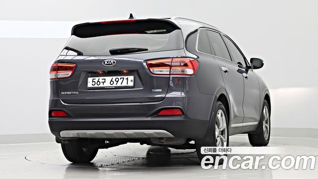 Kia Sorento 2015 — photo 2