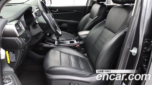 Kia Sorento 2015 — photo 9