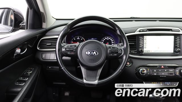 Kia Sorento 2015 — photo 13