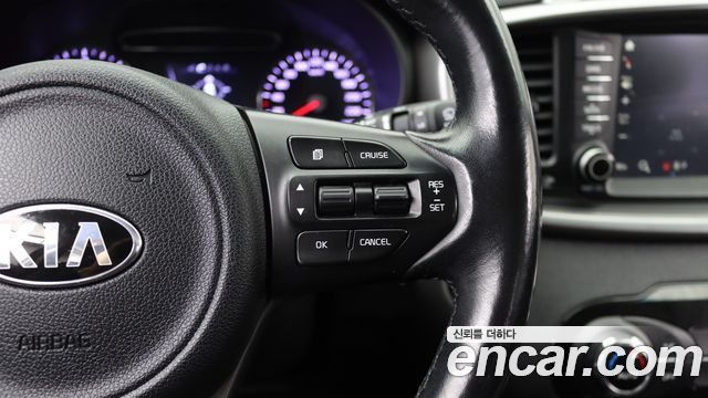Kia Sorento 2015 — photo 16