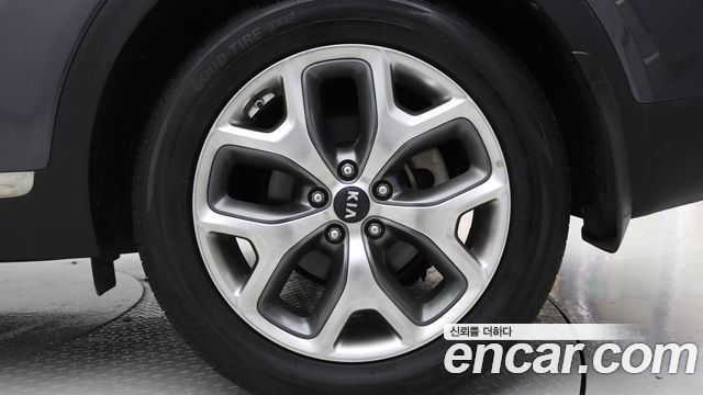 Kia Sorento 2015 — photo 17